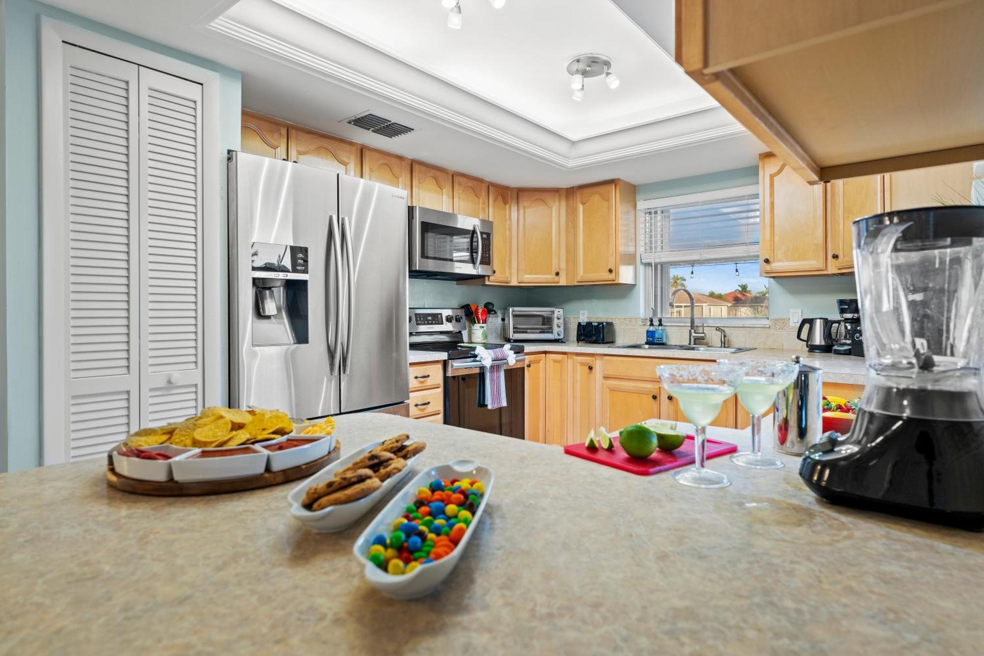 Serenity Waterfront Villa With King Suite, Private Pool, Great Lanai Enclosure And Long Water Views Cape Coral Exterior photo