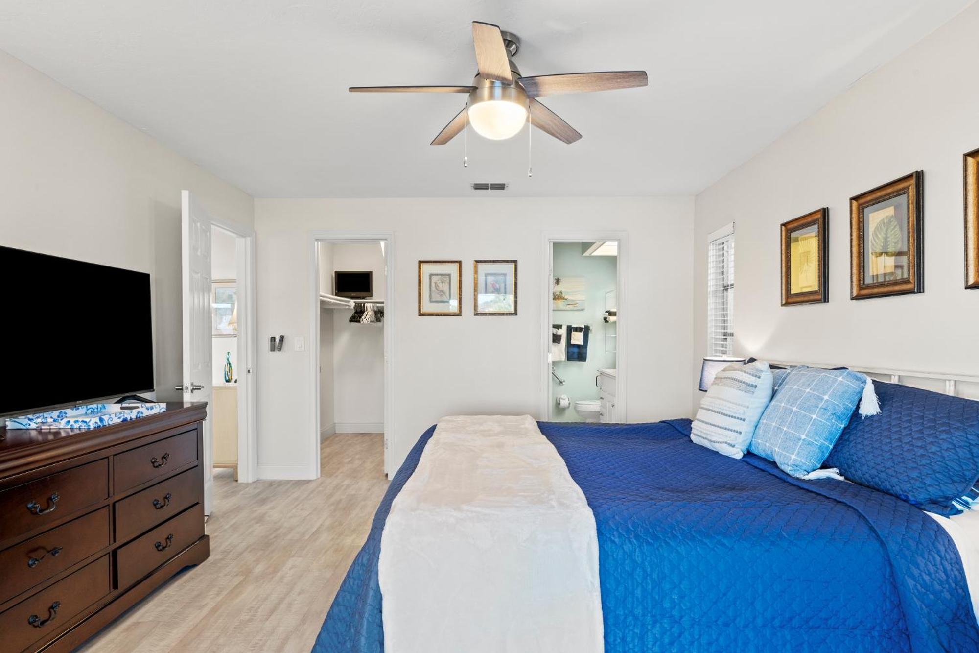 Serenity Waterfront Villa With King Suite, Private Pool, Great Lanai Enclosure And Long Water Views Cape Coral Exterior photo