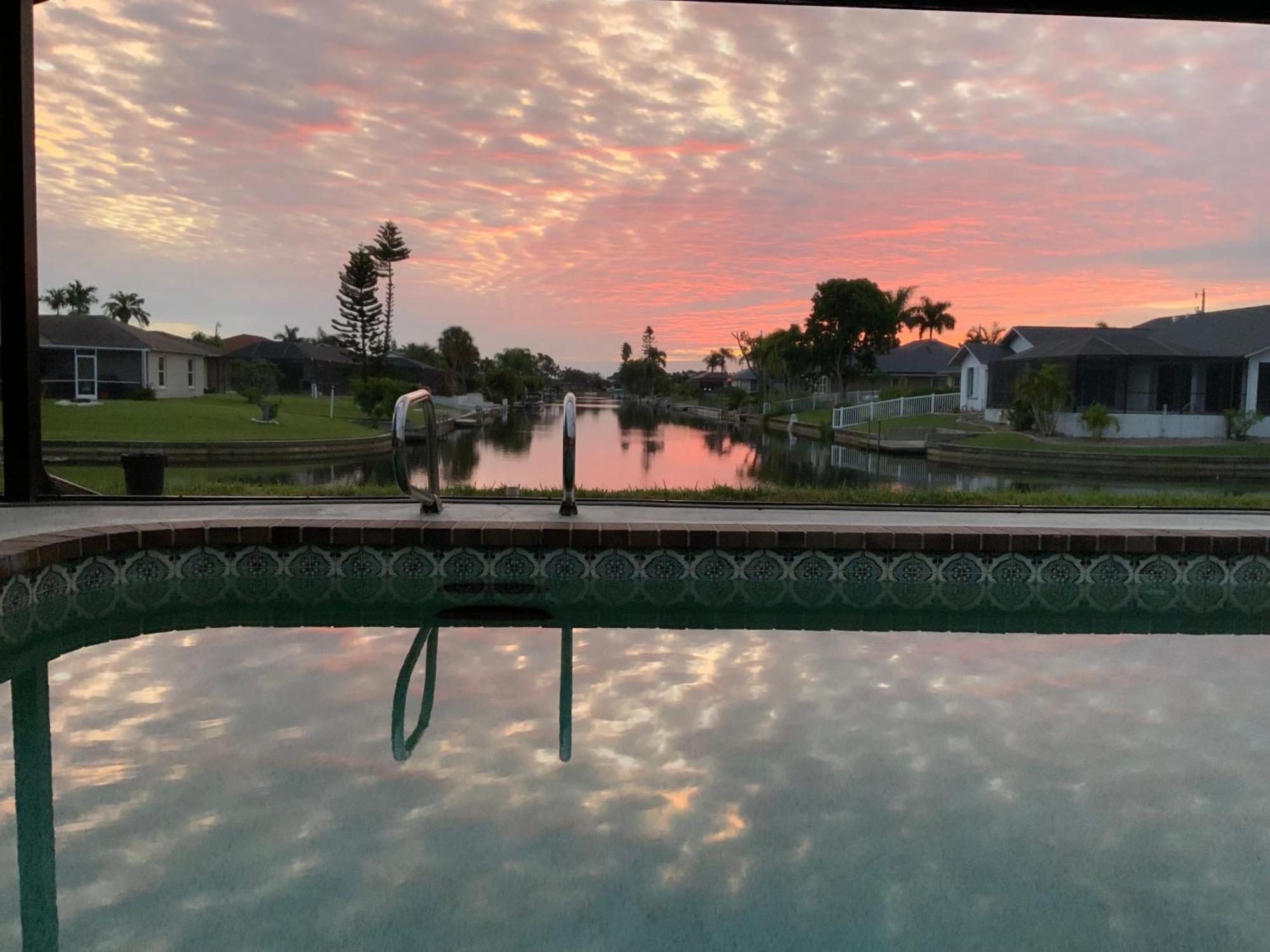 Serenity Waterfront Villa With King Suite, Private Pool, Great Lanai Enclosure And Long Water Views Cape Coral Exterior photo